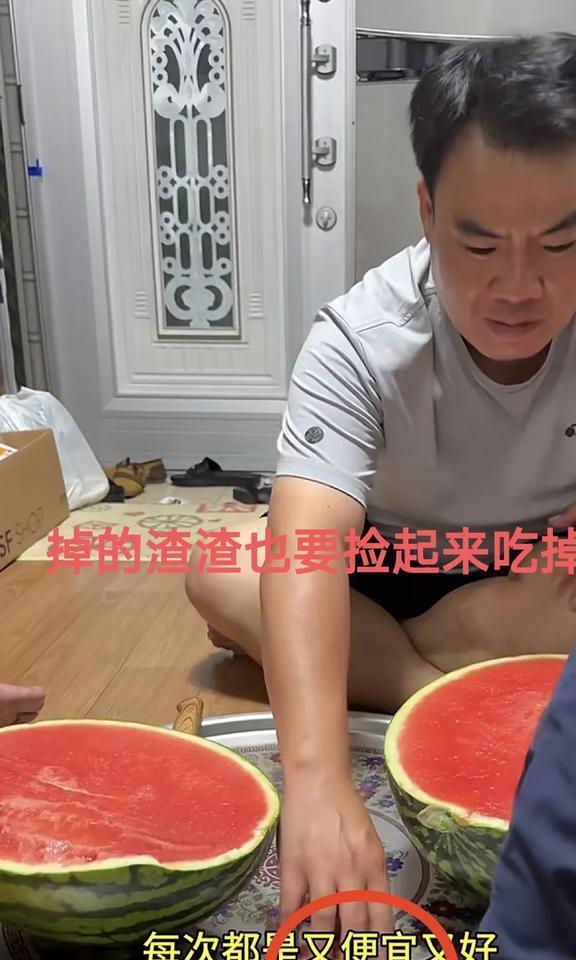 娱乐精神博主吃瓜图片,揭秘娱乐圈幕后真相！