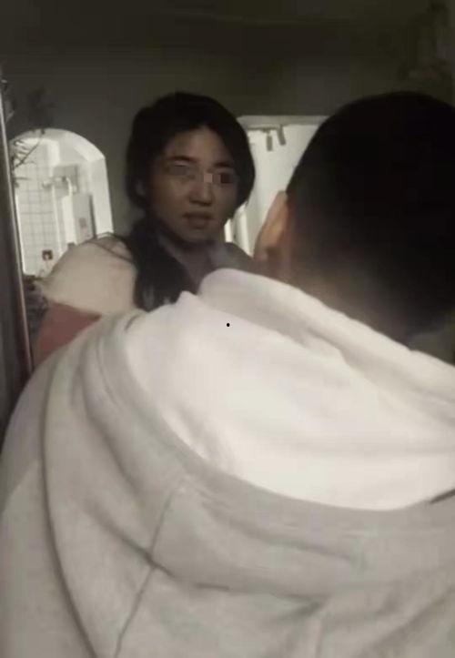 娱乐吃瓜帅哥视频,揭秘帅哥视频背后的故事