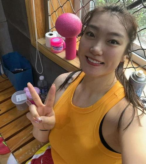 李梦被爆料的视频在哪看