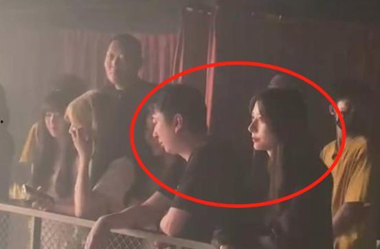 网红结婚吃瓜图片大全,吃瓜群众眼中的甜蜜瞬间