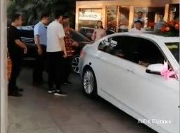 抽车最新爆料新闻视频大全,视频大全揭秘行业内幕