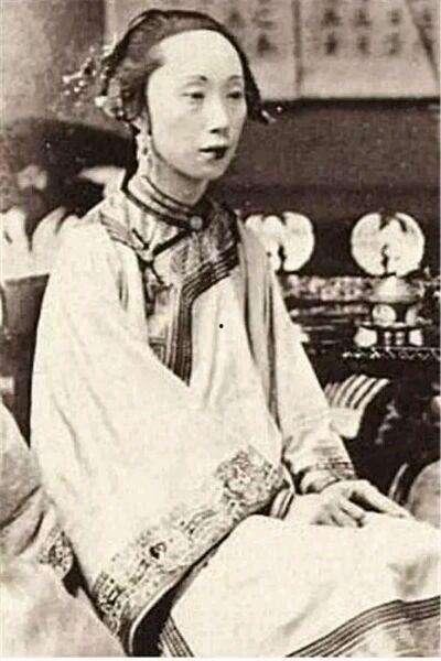 夺目始皇在线吃瓜免费观看,免费在线观看，揭秘千古一帝的传奇人生