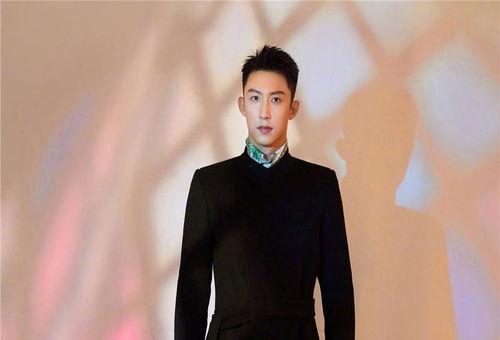 黄景瑜吃瓜娱乐,瓜田李下，娱乐界的“吃瓜达人”