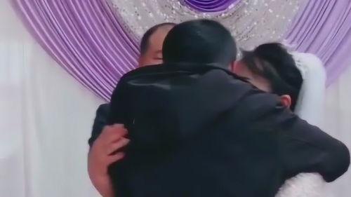 吴小宝爆料小梅视频播放,播放背后真相揭晓